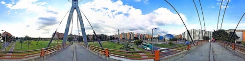 Maloka Puente Peatonal